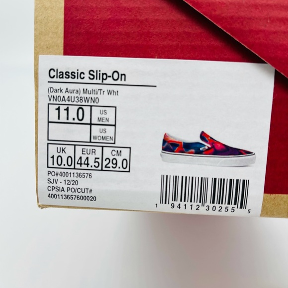 Classic Slip On Vans - Picture 10 of 10